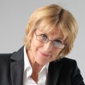 Gloria Mann